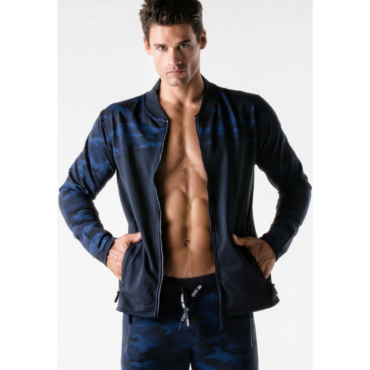 Chaqueta deportiva Urban Camo navy Code22