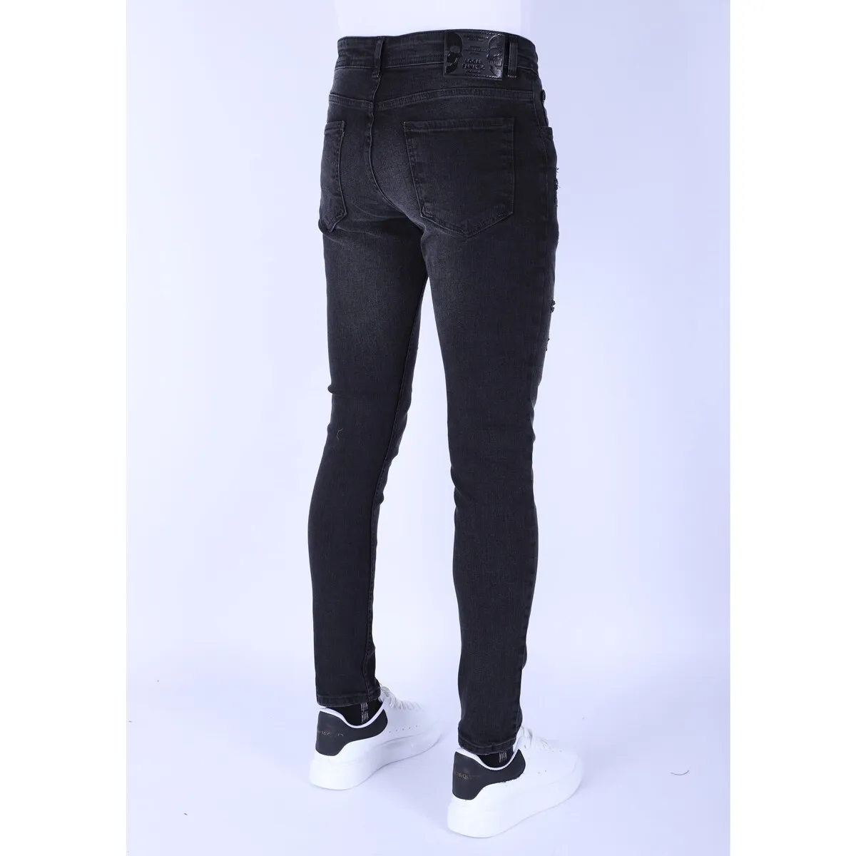 Lavado A La Piedra Jeans Slim Fit